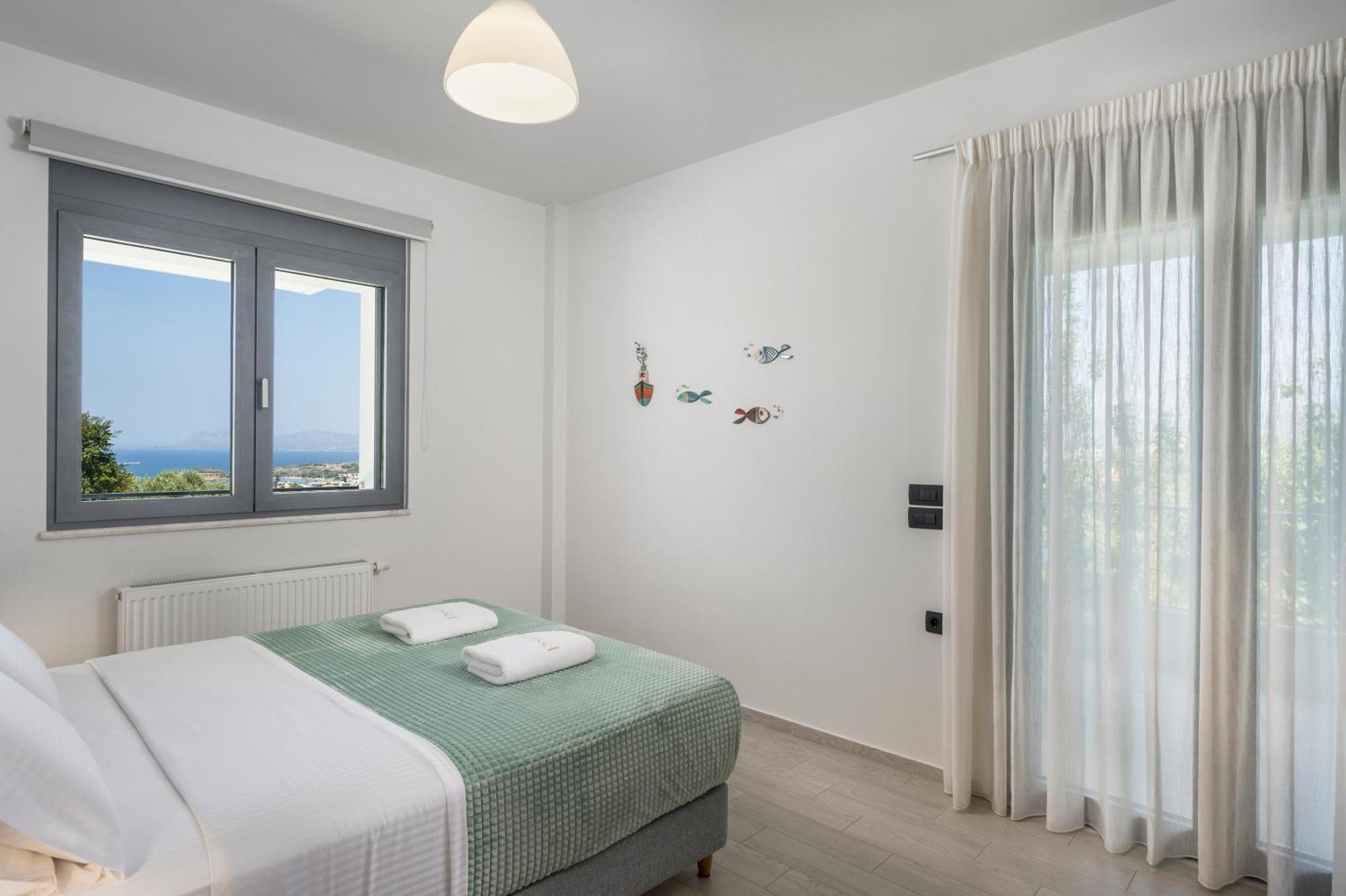 Elysium Seaview Oasis Villa Kato Galatas Eksteriør billede