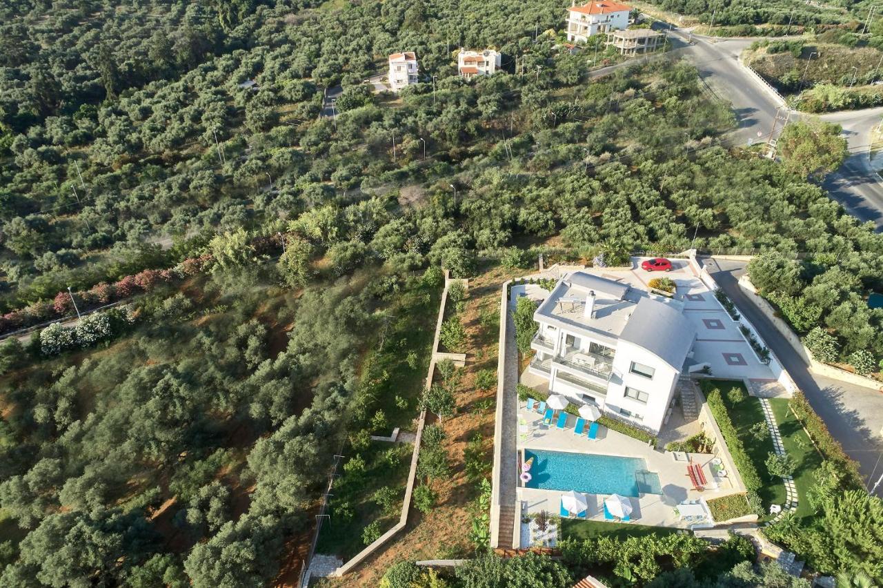 Elysium Seaview Oasis Villa Kato Galatas Eksteriør billede